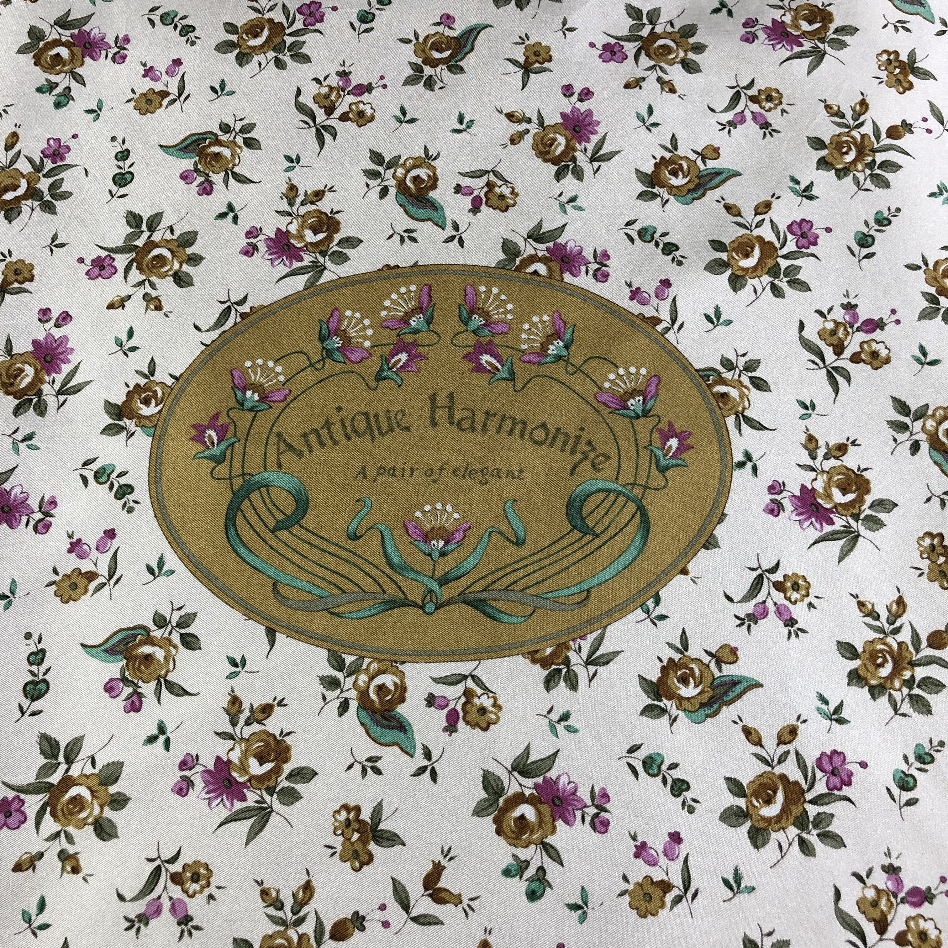 Japanese Brand Antique Harmonize Floral Hand Rolled Silk Scarf M430 Size ONE SIZE - 5 Thumbnail