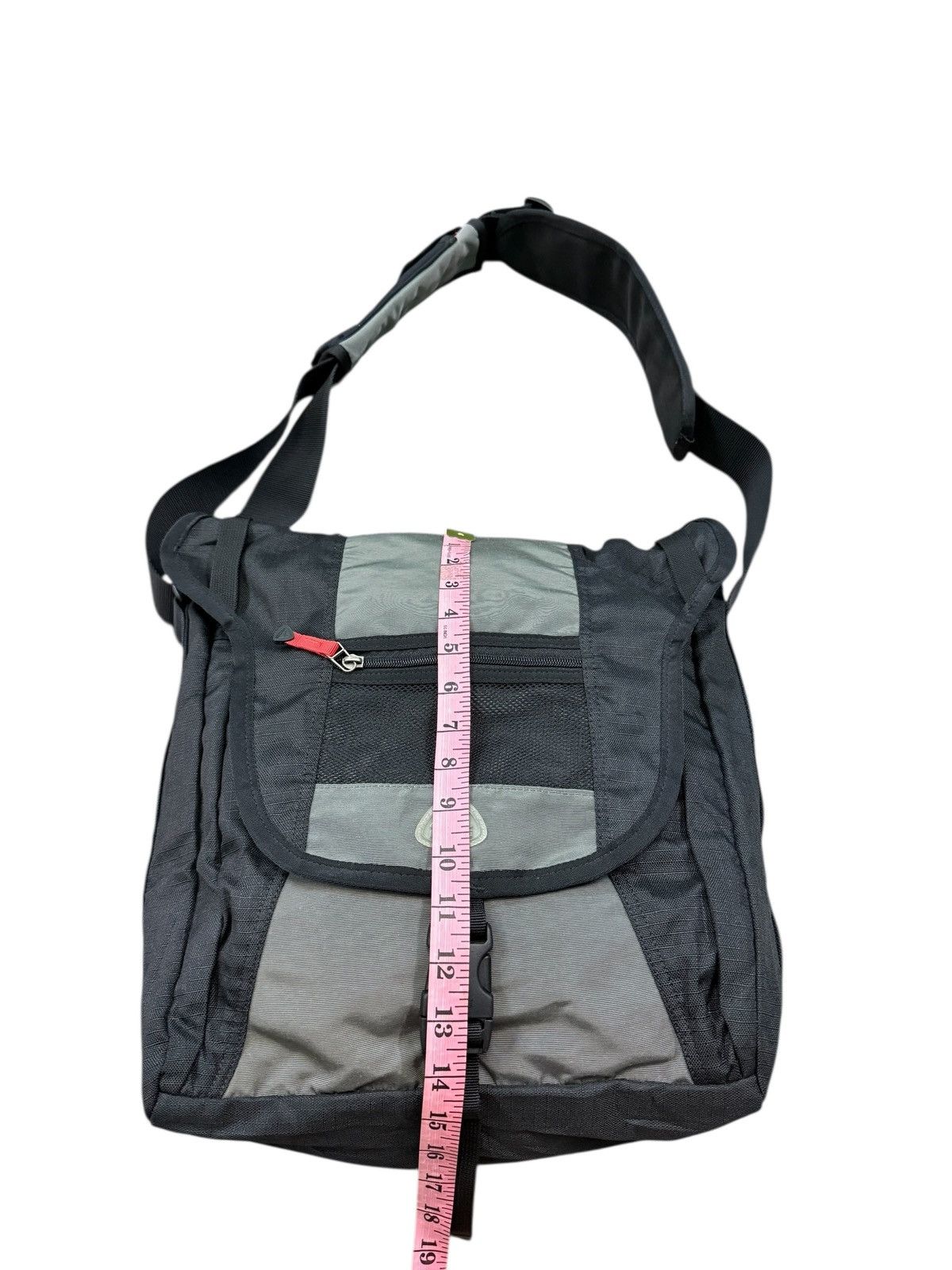 Vintage VINTAGE NIKE ACG MASSENGER BAG Size ONE SIZE - 15 Thumbnail