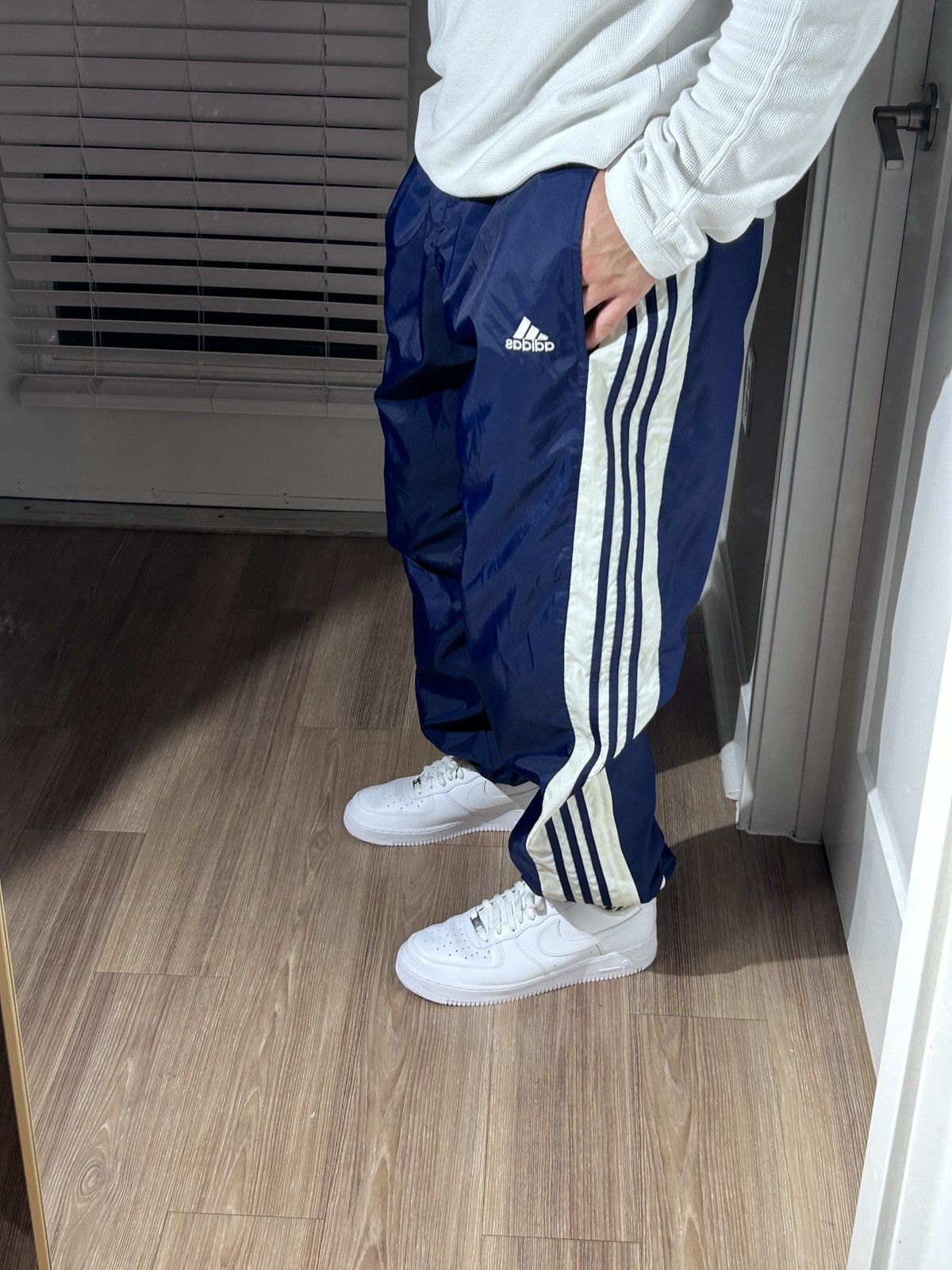 Adidas × Vintage Adidas Vintage Mens Nylon Pants Drill Y2K Size US 36 / EU 52 - 2 Thumbnail