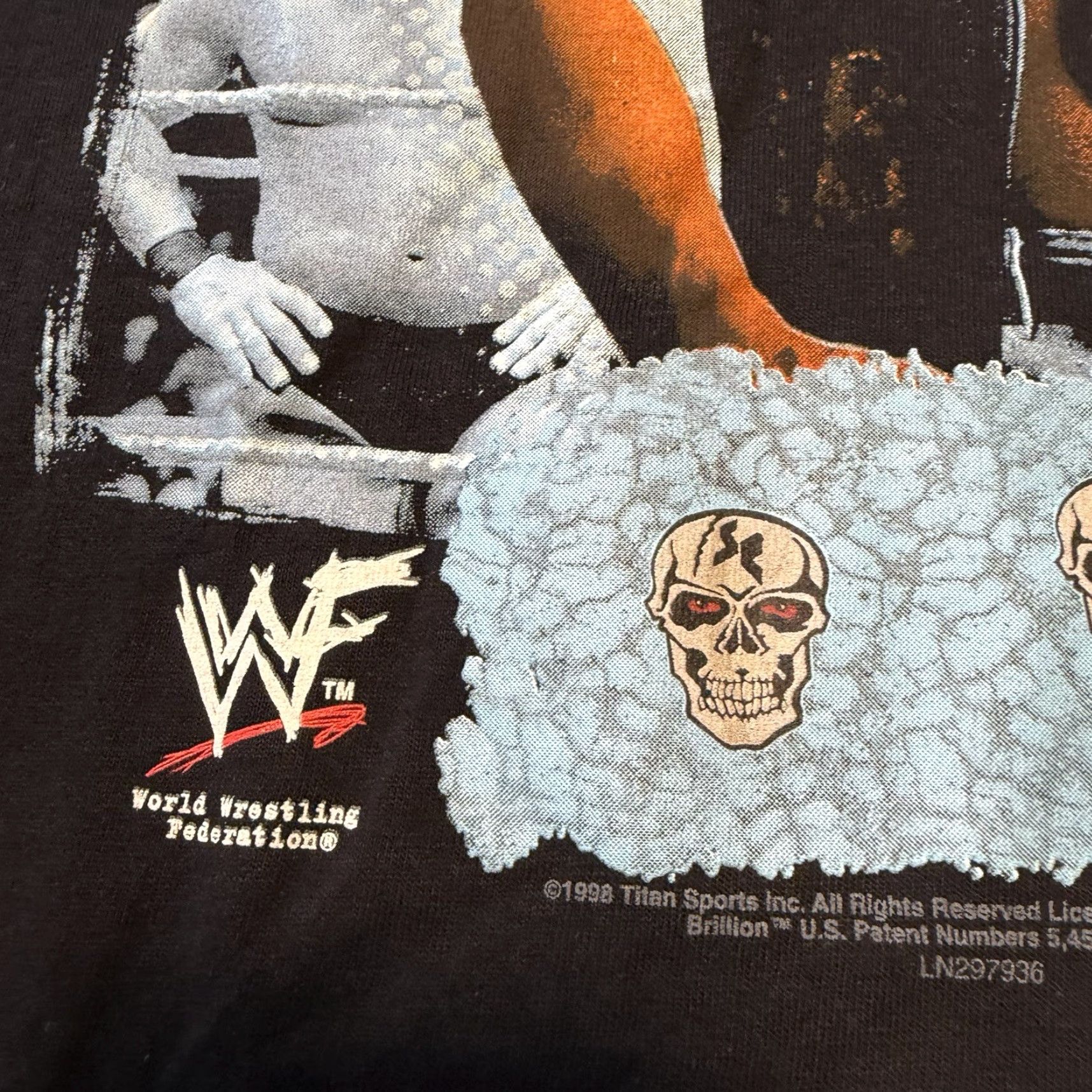 Champion VINTAGE WWF Stone Cold Steve Austin T-Shirt XL Unisex Adults Black Graphic Tee 1998 Attitude Stunner Champion Belt WWE WWF Decade 90s Mens Size US XL / EU 56 / 4 - 3 Thumbnail