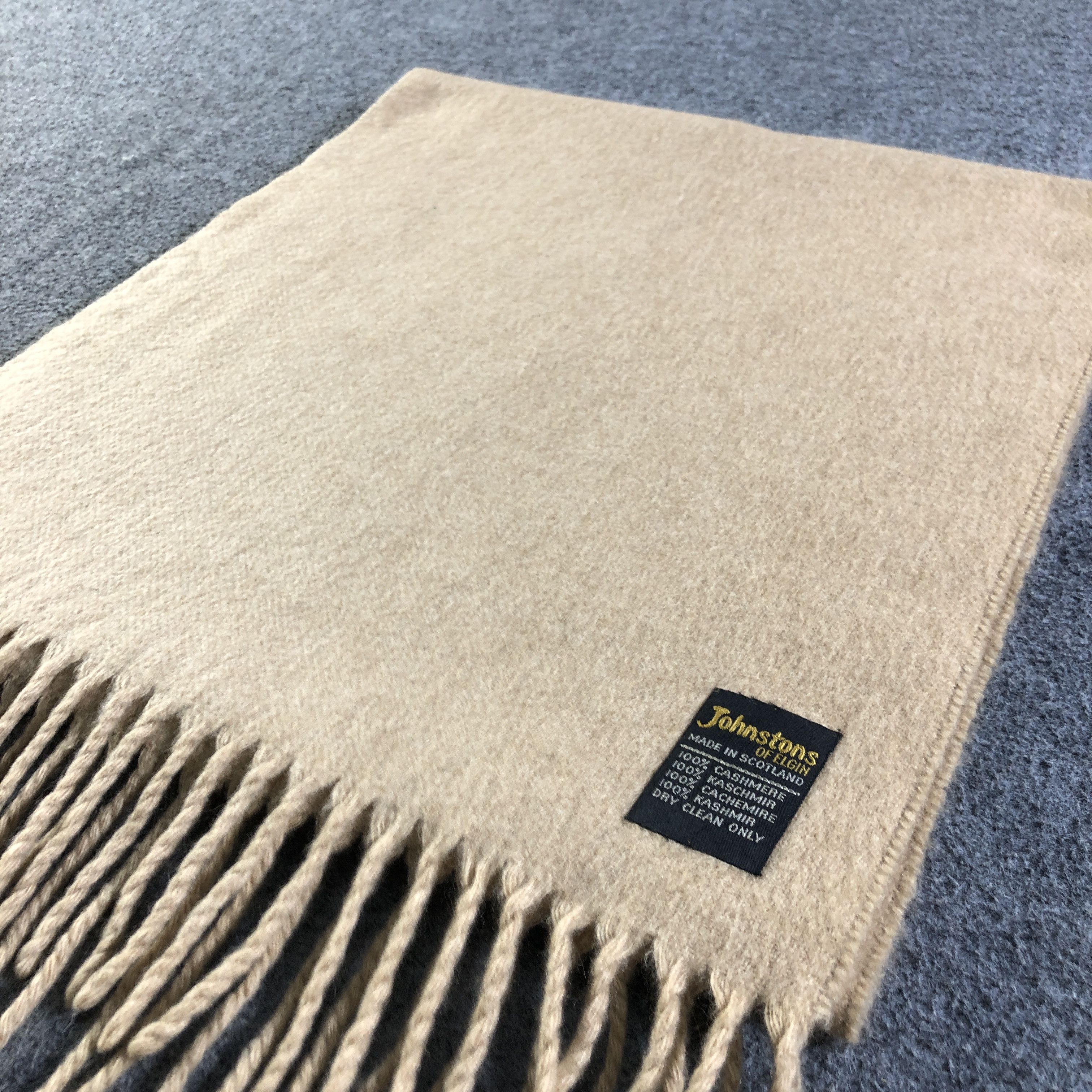 Johnstons Of Elgin Johnstons Of Elgin Cashmere Scarf Muffler V2761 Size ONE SIZE - 3 Thumbnail