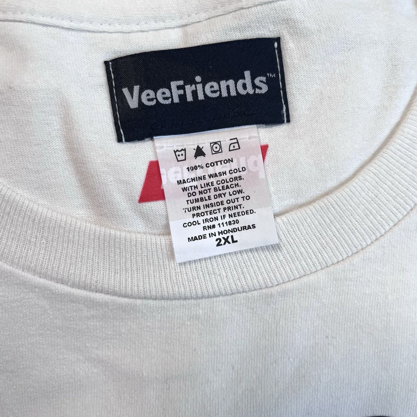 Vintage VINTAGE Veefriends Tenacious Turkey T-Shirt 2XL Limited Edition 442 / 555 Ivory Mens Retro Cotton Turkey Size US XXL / EU 58 / 5 - 5 Thumbnail