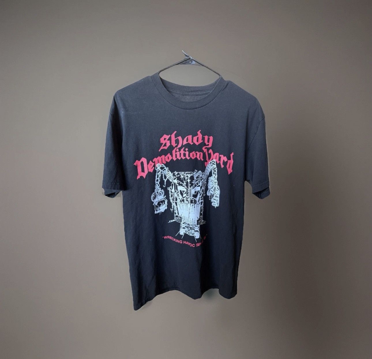 Eminem Shady Demolition Yard “Wreaking Havoc Since 99” Eminem Size US L / EU 52-54 / 3 - 1 Thumbnail