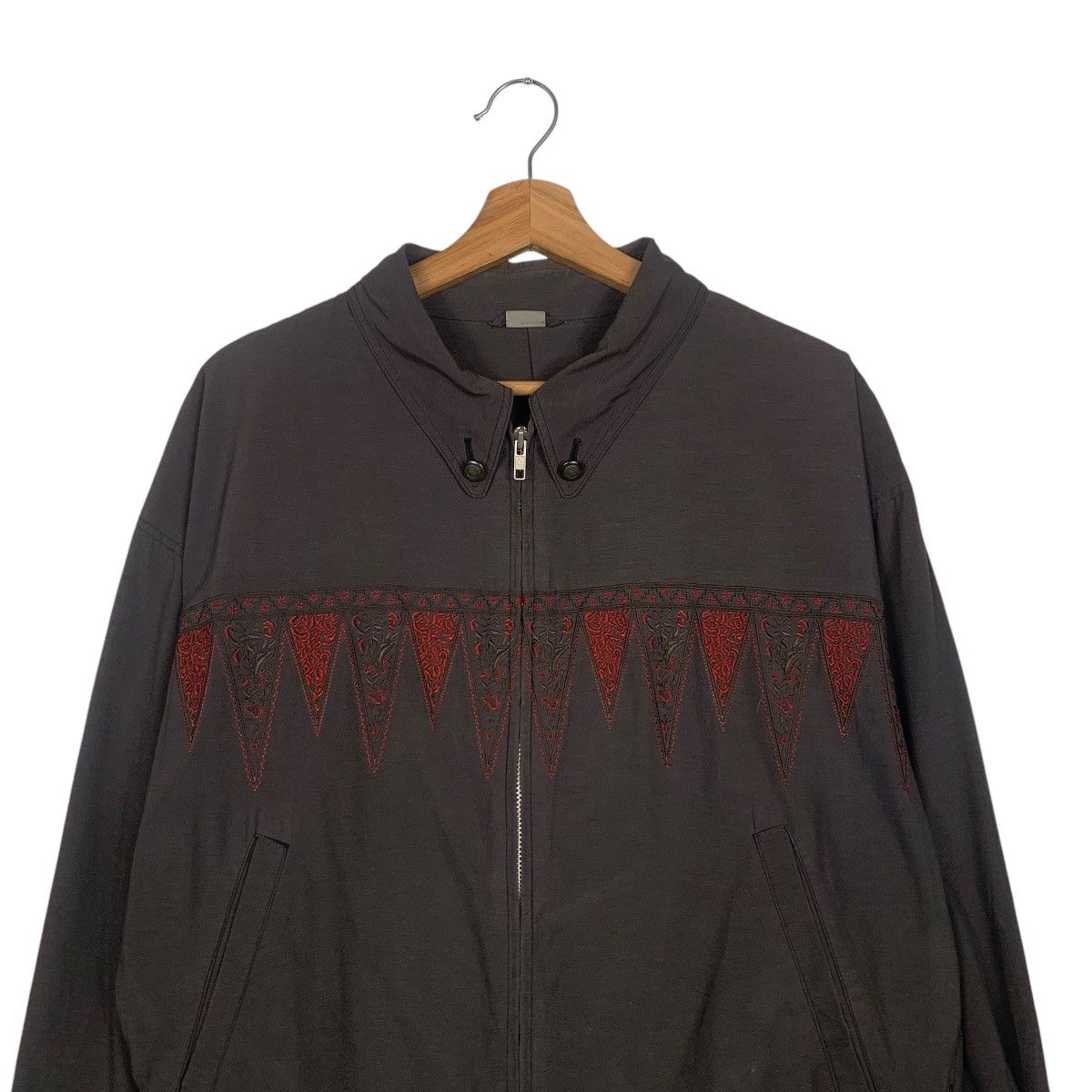 Japanese Brand INTERMEZZO Embroidery Art Logo Light Jacket #1809-C16 Size US L / EU 52-54 / 3 - 2 Thumbnail