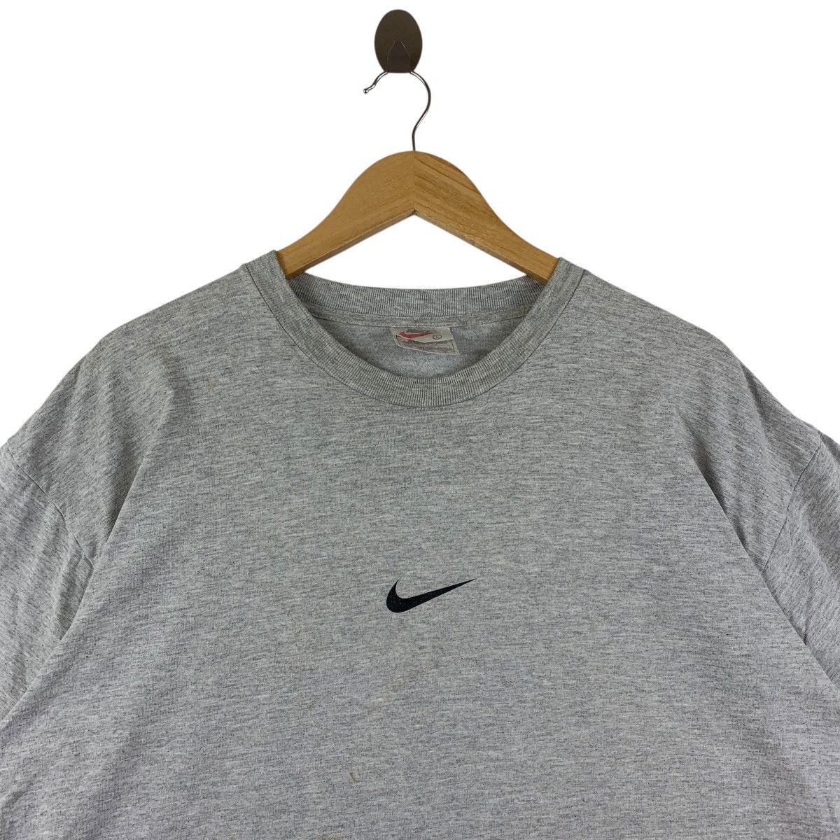 Nike × Vintage Vintage NIKE center swoosh big logo spellout back hit tee Size US L / EU 52-54 / 3 - 3 Thumbnail