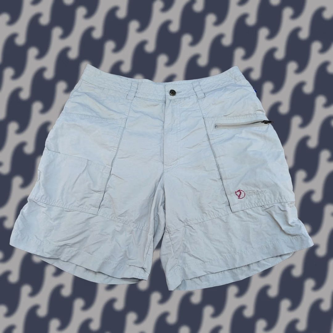Vintage Fjallraven Shorts Mens Size 42 Beige Outdoor Hiking Pockets Trekking Cargo Casual Travel Size US 42 / EU 58 - 1 Thumbnail