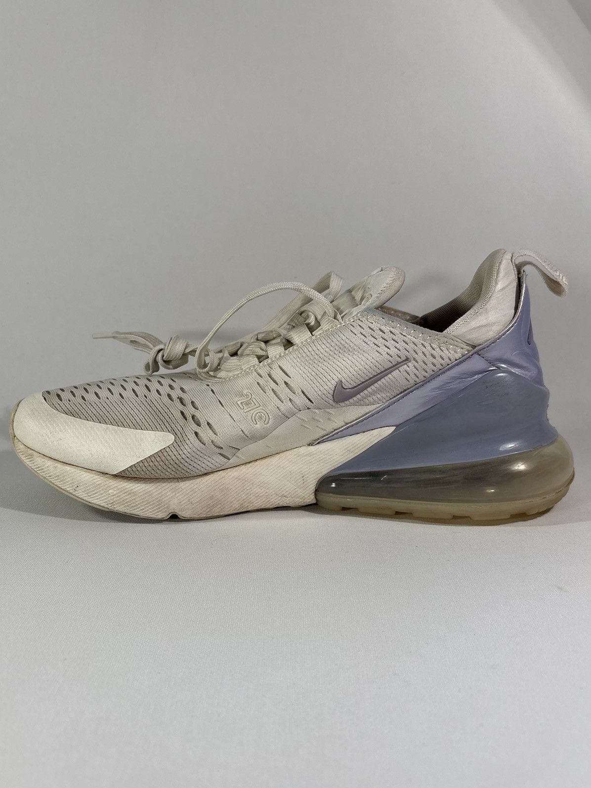 Nike Nike Air Max 270 White Violet Athletic Shoes Women's Size 9 Size US 9 / IT 39 - 2 Thumbnail