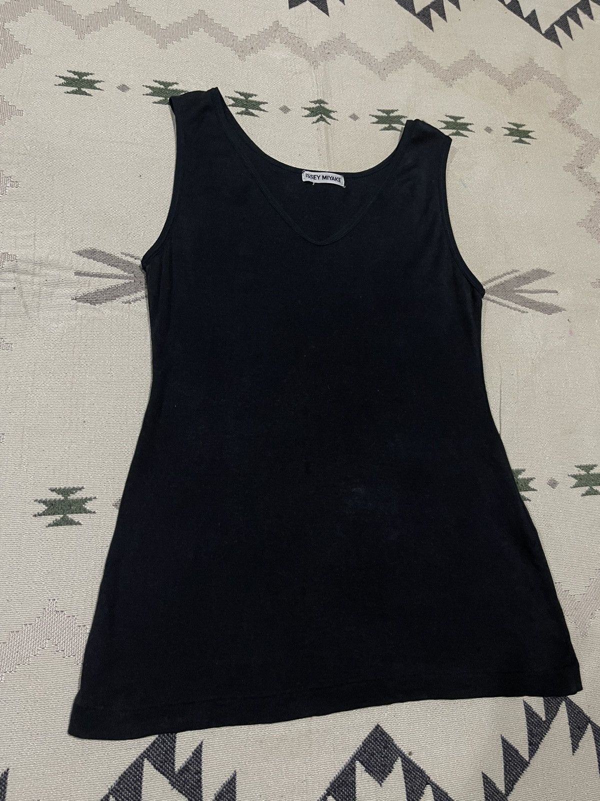 Issey Miyake 1990s ISSEY MIYAKE V-NECK SLEEVELESS TANK TOP Size S / US 4 / IT 40 - 3 Thumbnail