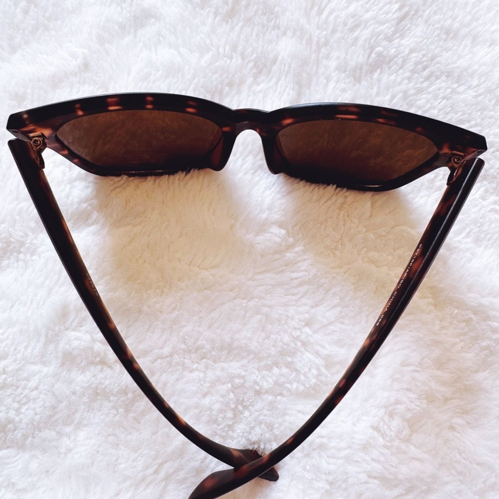 Other Julia Dark Tortoise Brown Square Sunglasses Size ONE SIZE - 10 Thumbnail