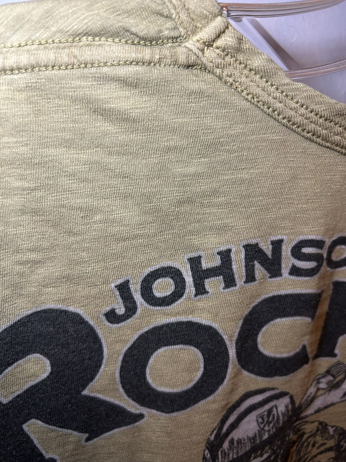 Johnson Motors Vintage Johnson Motors “Are you a mod or a rocker” t-shirt Size US XL / EU 56 / 4 - 9 Thumbnail
