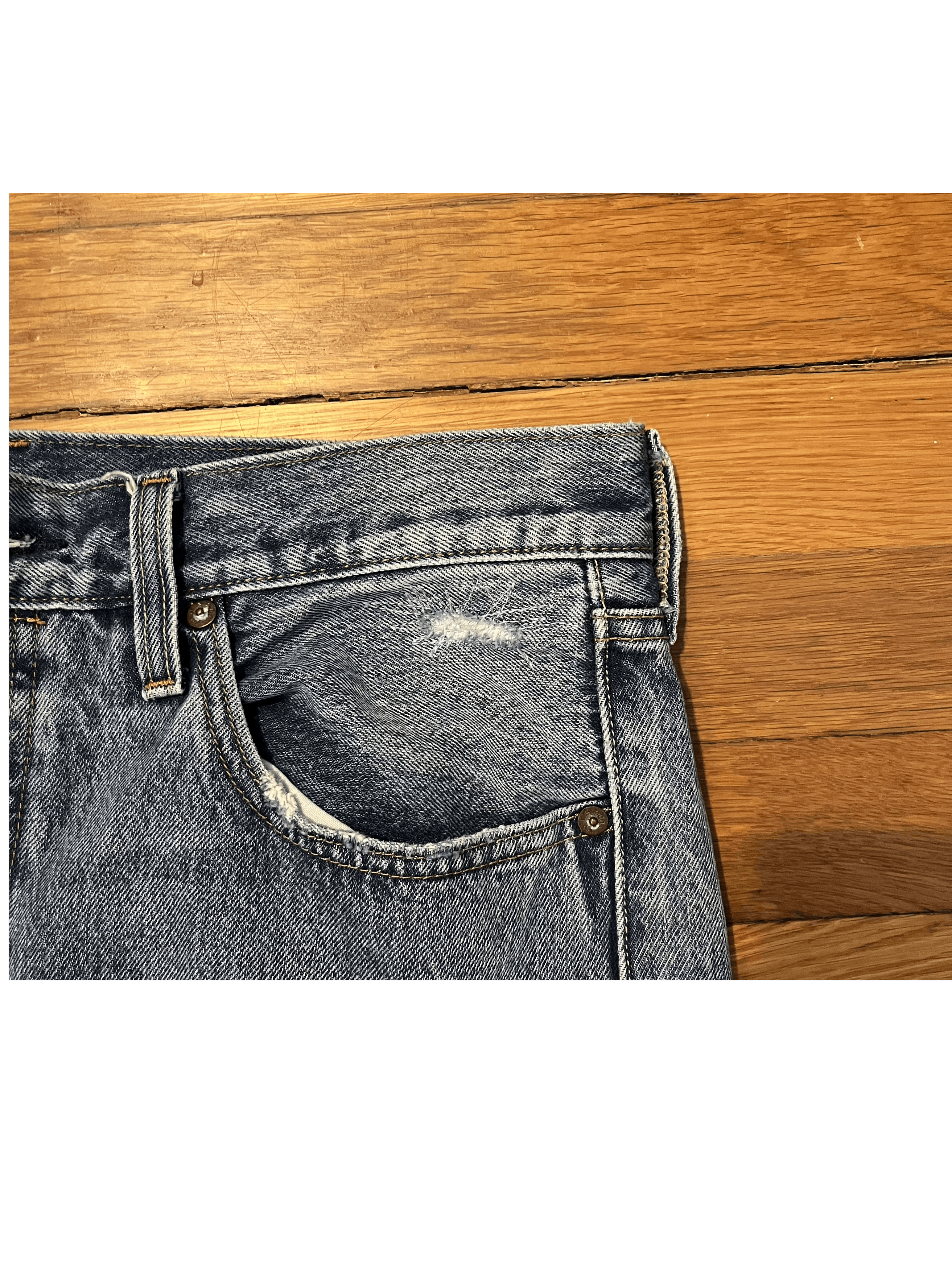 Levi's Vintage Big E Levi's 501 Selvedge Denim Size US 26 / EU 42 - 8 Thumbnail