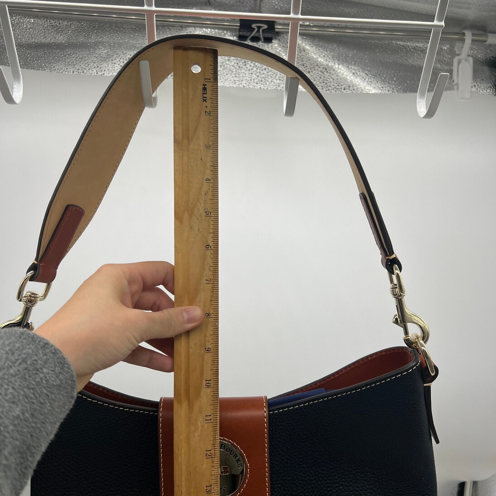 Dooney & Bourke Dooney & Bourke Turnlock Leather Large Sac Women Size ONE SIZE - 6 Thumbnail