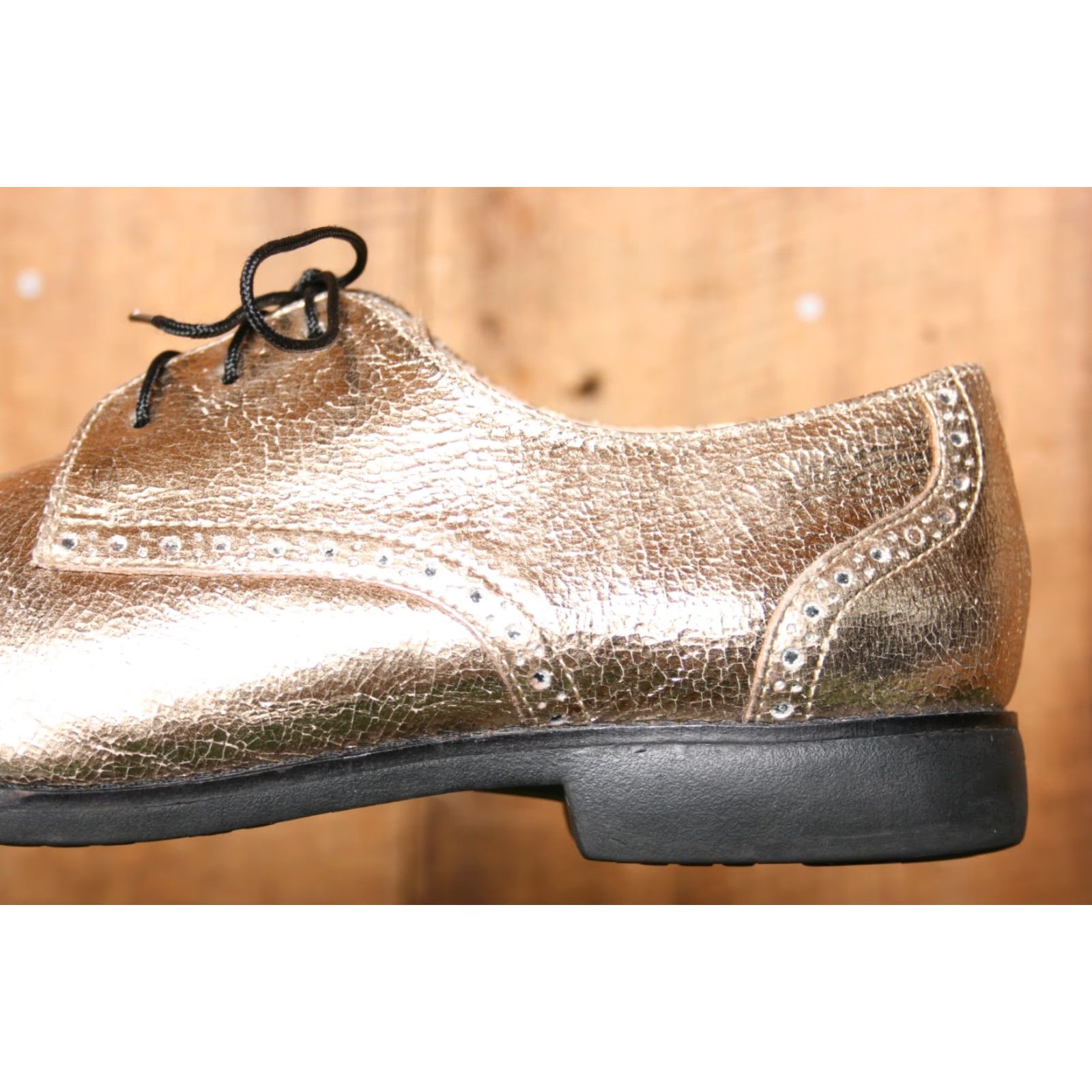 Cole Haan VINTAGE COLE HAAN Gramercy Gold Crackled Leather Brogue Cap Toe Oxford Women's 9.5 B Size ONE SIZE - 7 Thumbnail