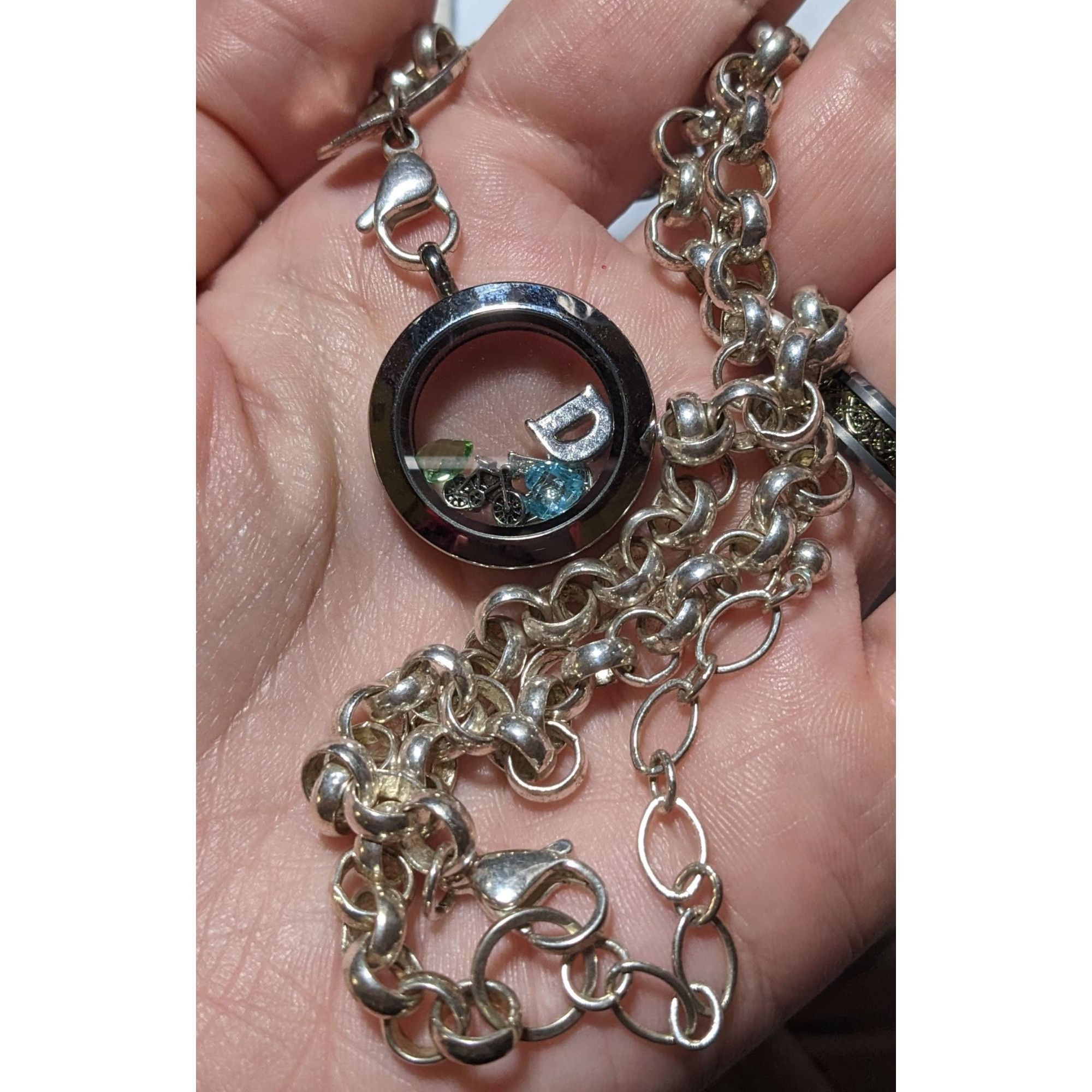 Other Origami Owl Silver Floating Locket Necklace Size ONE SIZE - 8 Thumbnail