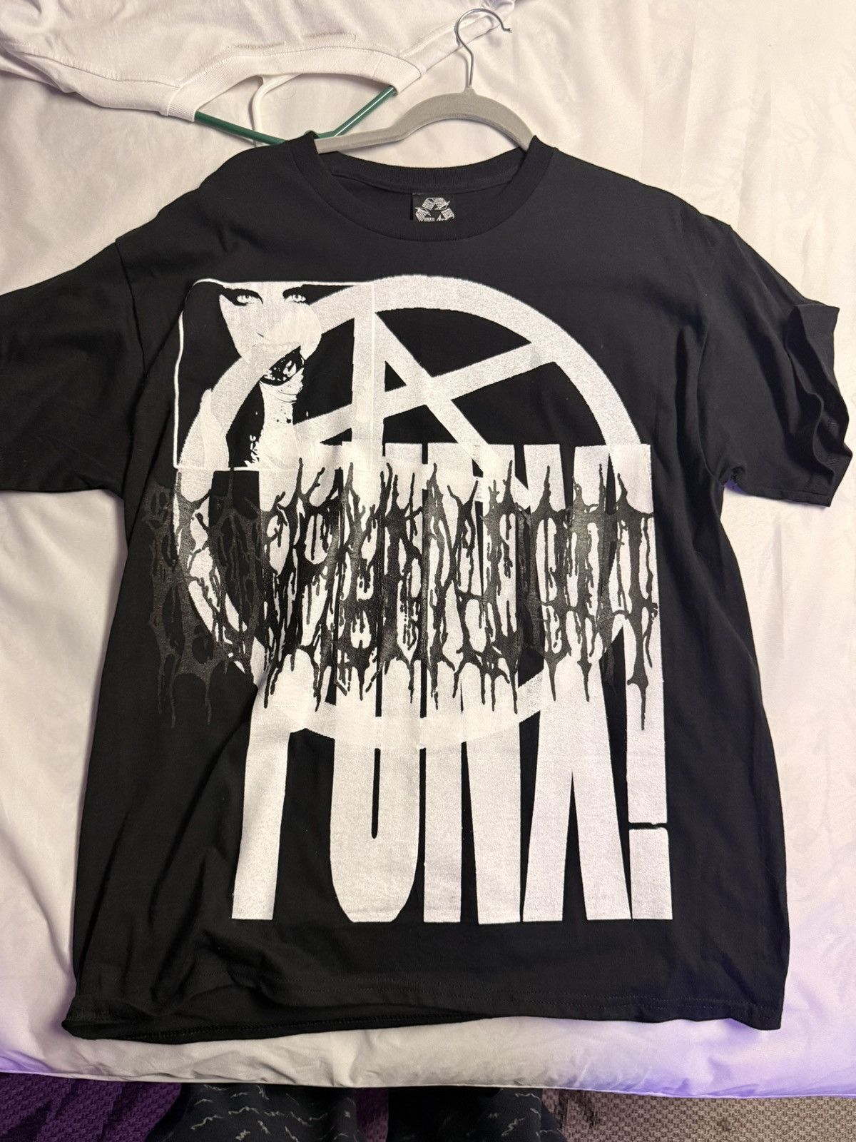 Other ilovepunx.com sold out 1 of 1 “brittney” tee Size US L / EU 52-54 / 3 - 1 Thumbnail