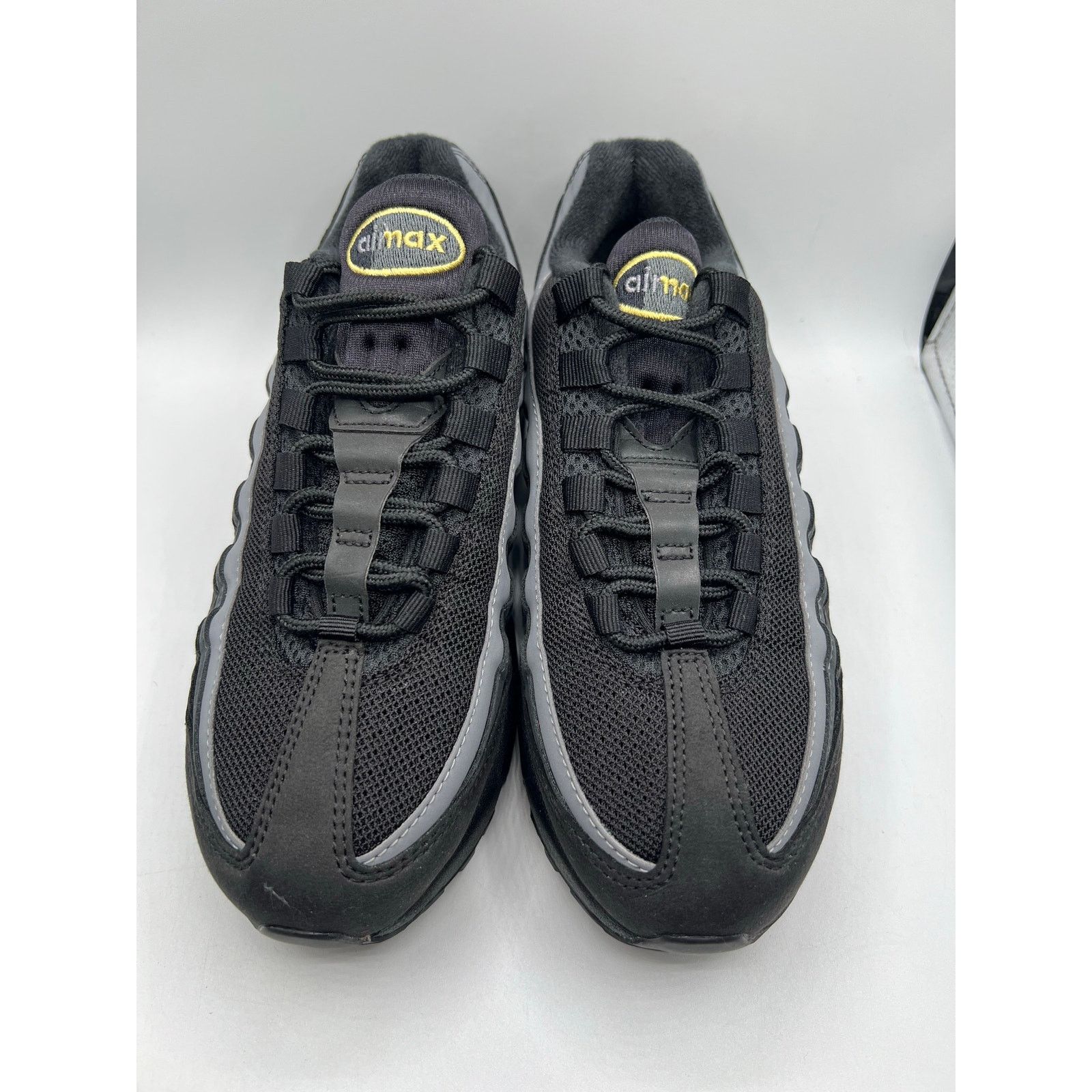 Nike Nike Air Max 95 GS “Batman” size 5.5Y Size US 5.5 / EU 38 - 2 Thumbnail