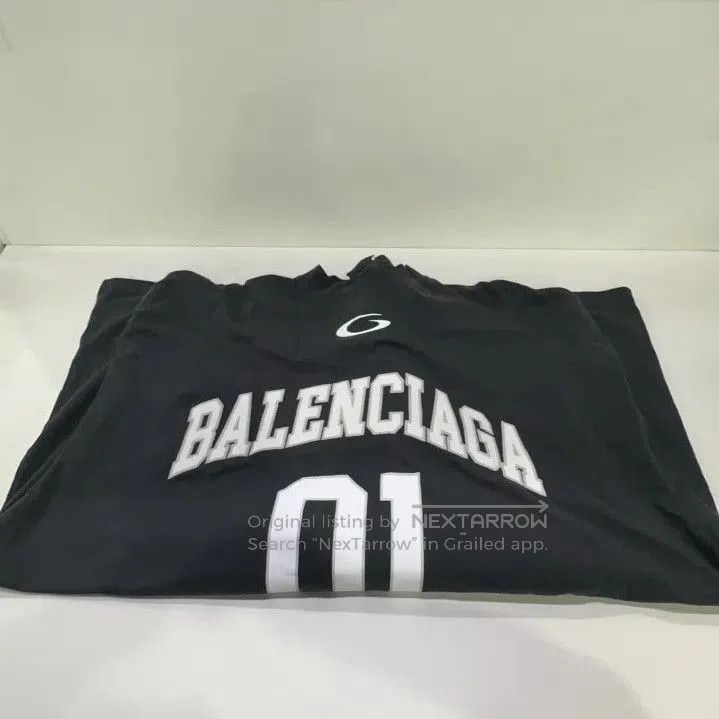 Balenciaga Balenciaga SS25 Basketball Long Sleeve T-Shirt. Size US M / EU 48-50 / 2 - 5 Thumbnail