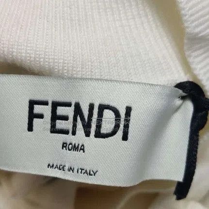 Fendi Fendi Wool. Size XS / US 0-2 / IT 36-38 - 2 Thumbnail