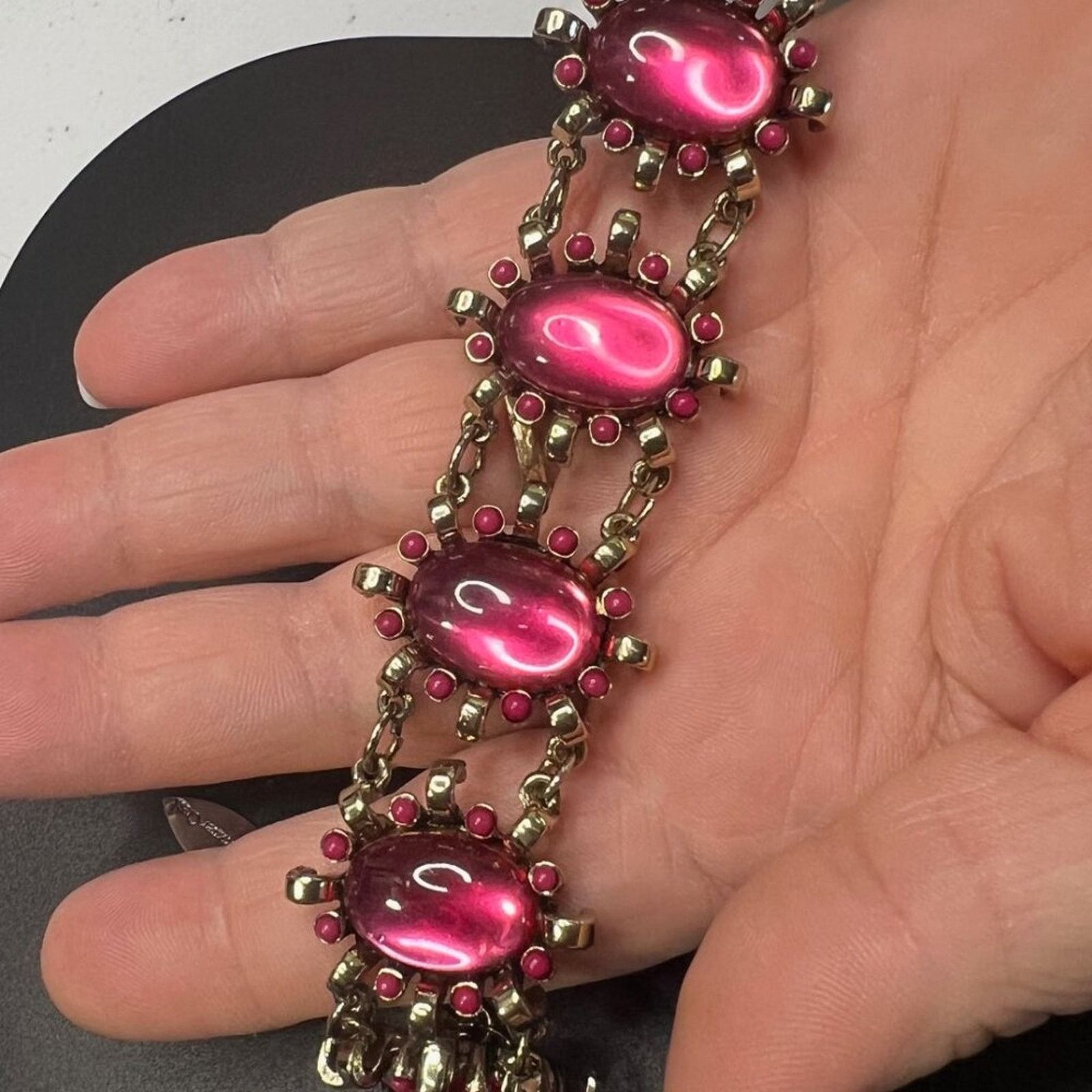 Coldwater Creek Coldwater Creek - Pink Acrylic Goldtone Gripoix Bracelet Size ONE SIZE - 2 Thumbnail