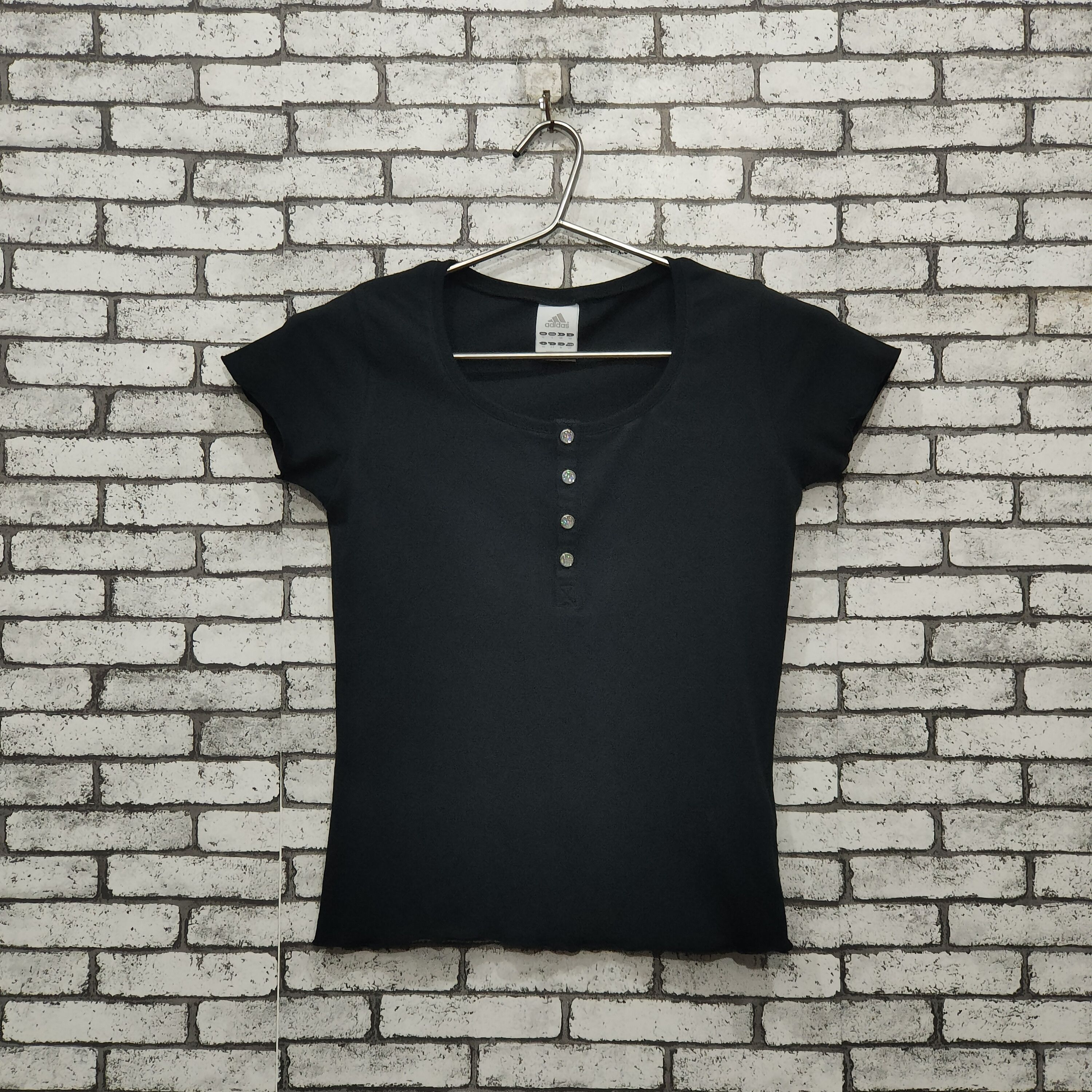 Adidas 🔥Adidas black t-shirt Size M / US 6-8 / IT 42-44 - 1 Thumbnail
