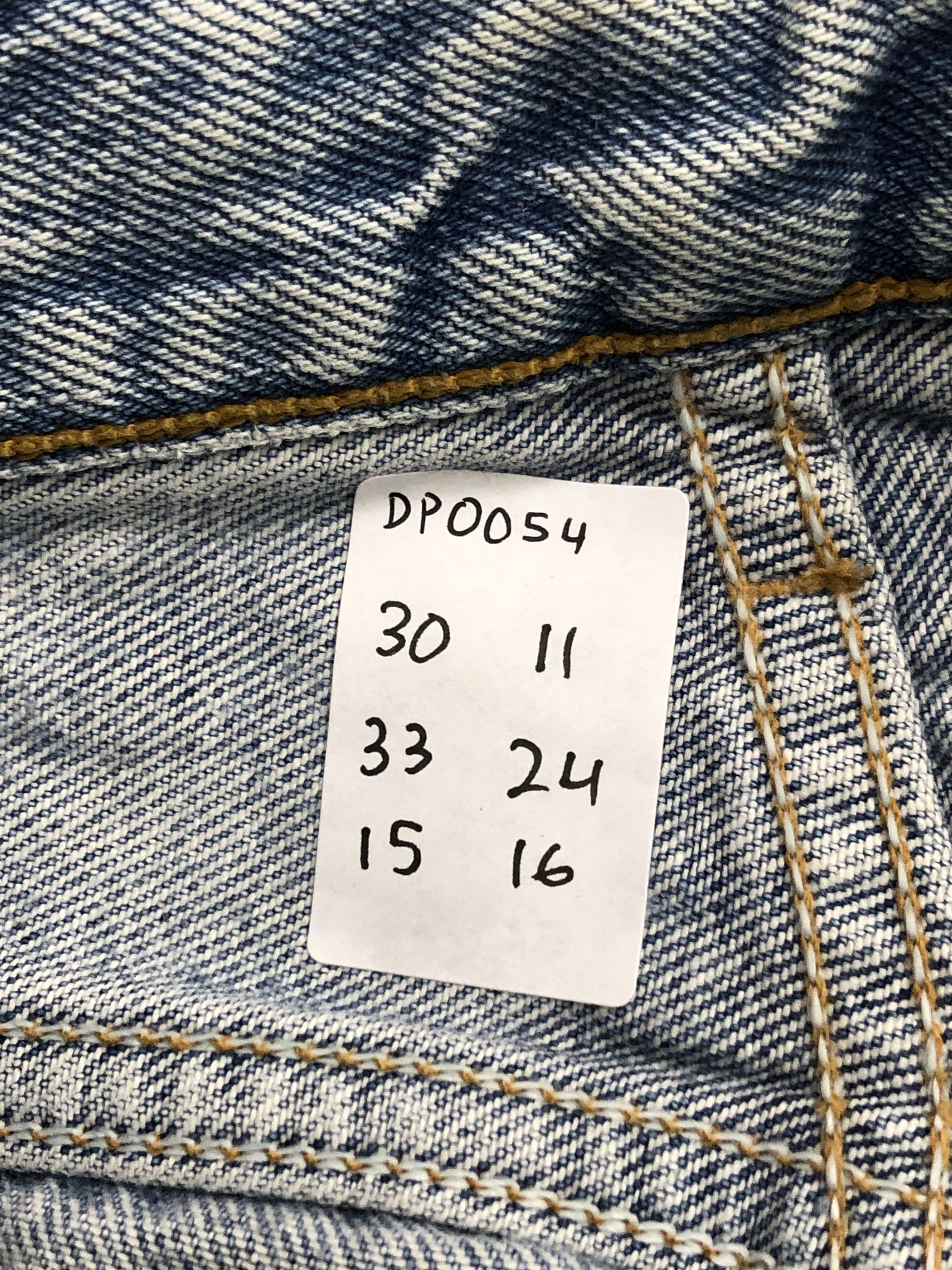 Levi's × Vintage Vintage 90s Levis 501 Light Washed Denim Jeans Size US 33 - 15 Thumbnail