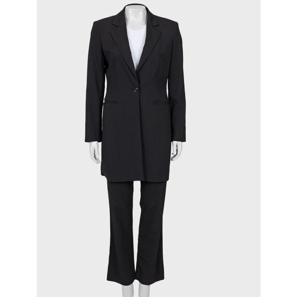 Gianfranco Ferre Gianfranco Ferre Black Striped Wool Suit Sz.42/L Size M / US 6-8 / IT 42-44 - 1 Thumbnail