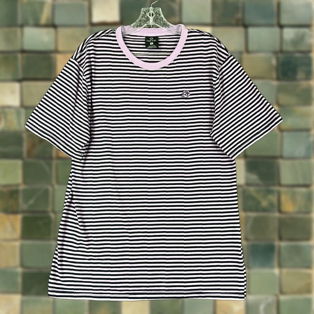 Empyre EMPIRE VINTAGE Striped T-Shirt Women XL Purple Black Short Sleeve Size XL / US 12-14 / IT 48-50 - 1 Thumbnail
