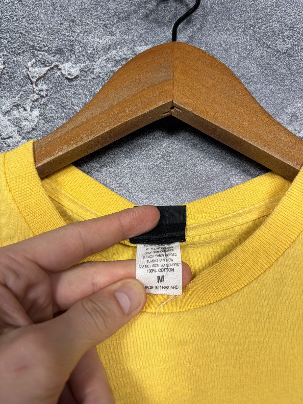 Versace Vintage Versace Medusa Big Logo T-shirt Tee Size S Size US S / EU 44-46 / 1 - 6 Thumbnail