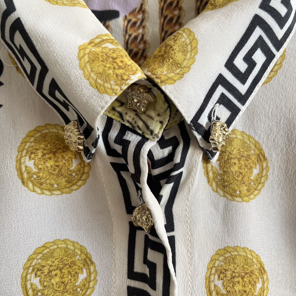 Versace VERSACE PRINTED SILK SHIRT Size XS / US 0-2 / IT 36-38 - 7 Thumbnail