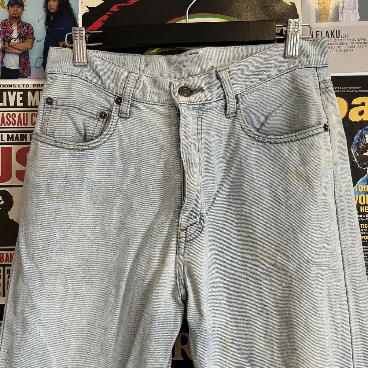 Japanese Brand Vintage Lucky Strike Blue Wash Distressed Denim Size US 30 / EU 46 - 2 Thumbnail