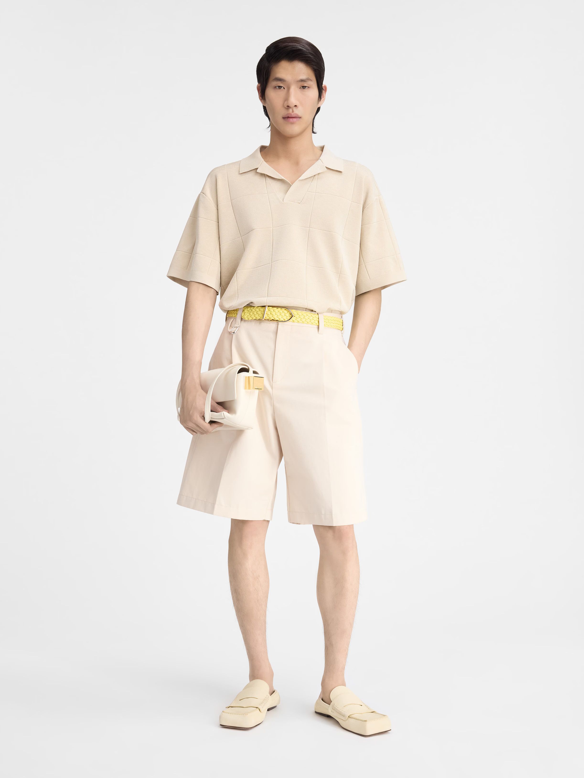 Jacquemus o1s22i1n1024 Boxy Polo Shirt in Beige Size US S / EU 44-46 / 1 - 2 Thumbnail