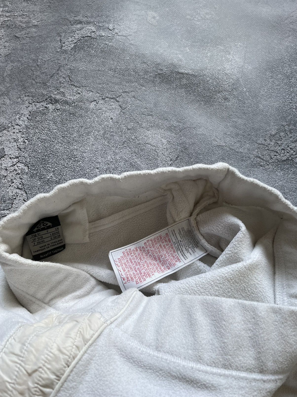 Nike ACG × Vintage Vintage Nike ACG NikeFIT White Fleece Sweatpants Y2K Size 28" / US 6 / IT 42 - 9 Thumbnail