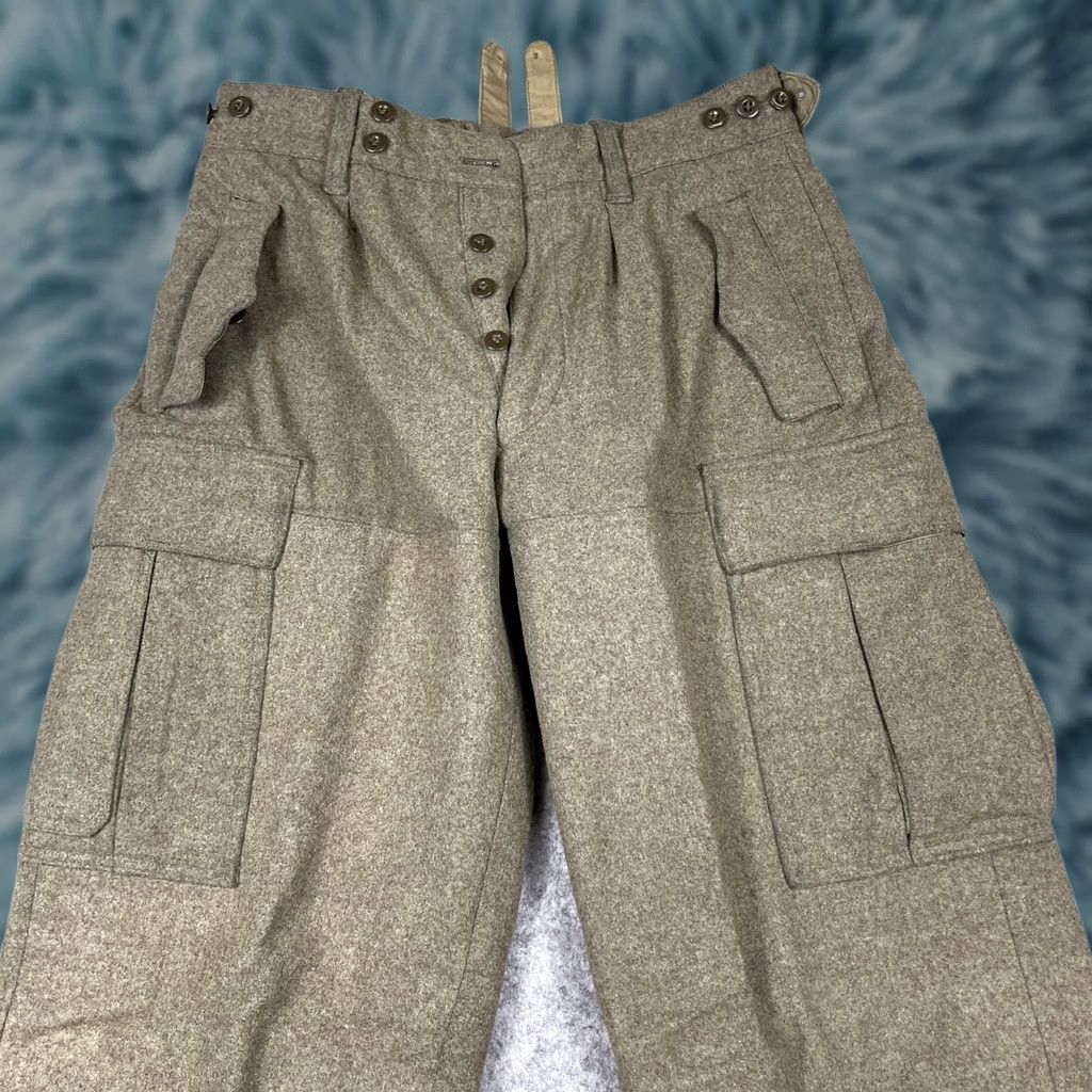 Vintage VINTAGE Wilh Schwarz Wool Cargo Pants Mens 31x27 Green Brown Army Germany 70s Cargo Straight Wide Size US 31 - 1 Thumbnail