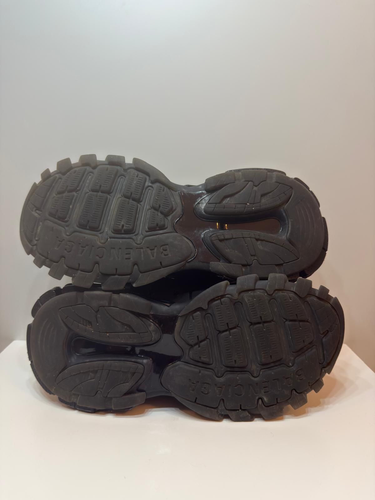 Balenciaga Balenciaga Tracks Sz 43 / Sz 10 Size US 10 / EU 43 - 4 Thumbnail