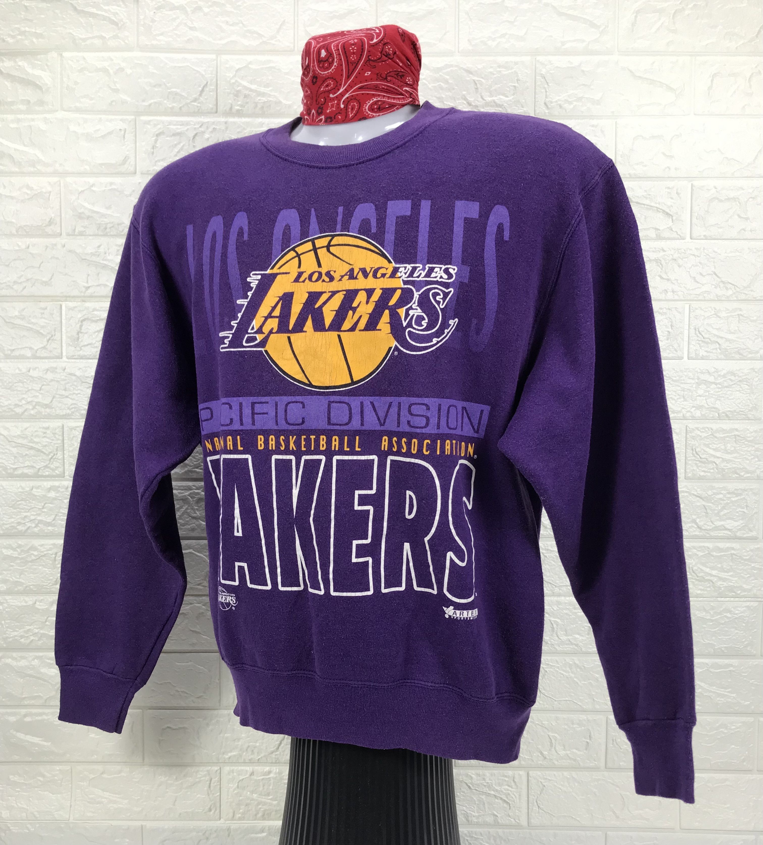 Fruit Of The Loom Vintage L.A. Lakers x Fruit Of The Loom Sweatshirt Size US M / EU 48-50 / 2 - 3 Thumbnail