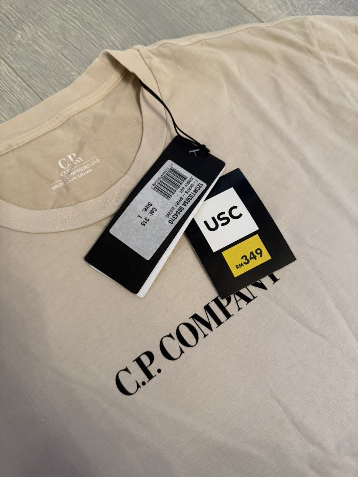 C.P. Company CP Company Graphic Streetwear Brand New Beige Mens Tee Size US XL / EU 56 / 4 - 6 Thumbnail