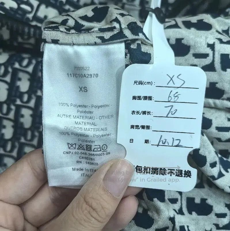 Dior Dior White Oversized Hoodie for Women . Size XS / US 0-2 / IT 36-38 - 3 Thumbnail