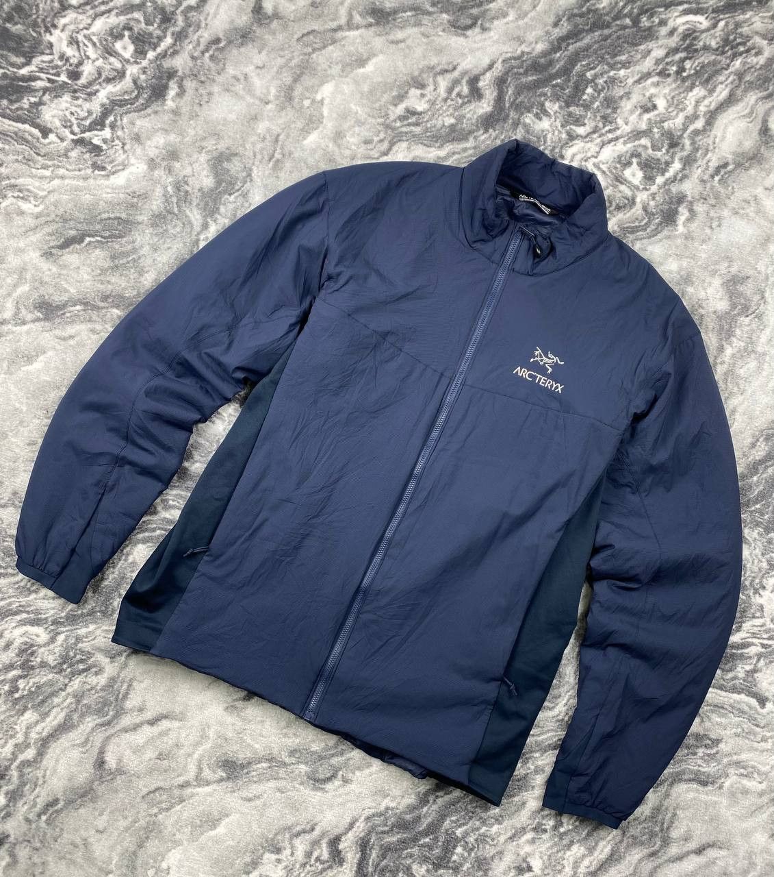 Arc'teryx Arc'teryx Atom LT Jacket Men Size L Blue Size US L / EU 52-54 / 3 - 1 Thumbnail