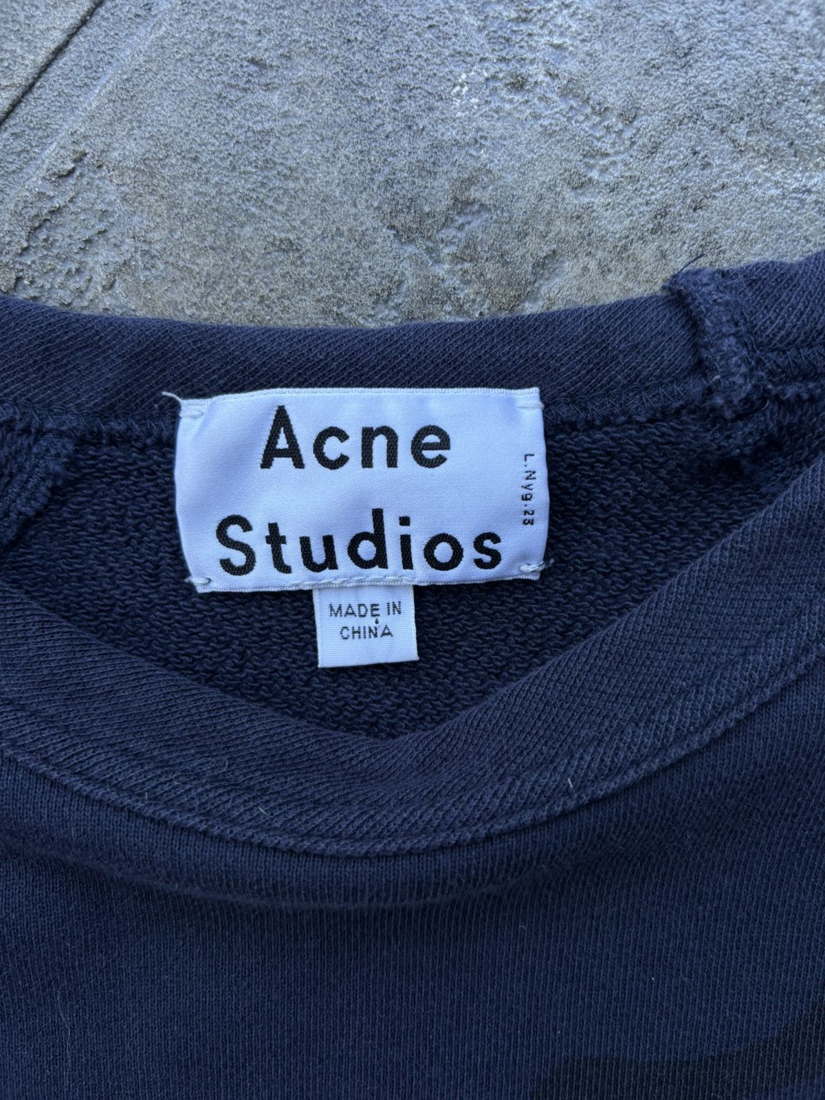 Acne Studios Acne Studios Navy College Camo Printed Sweatshirt Size US XS / EU 42 / 0 - 3 Thumbnail