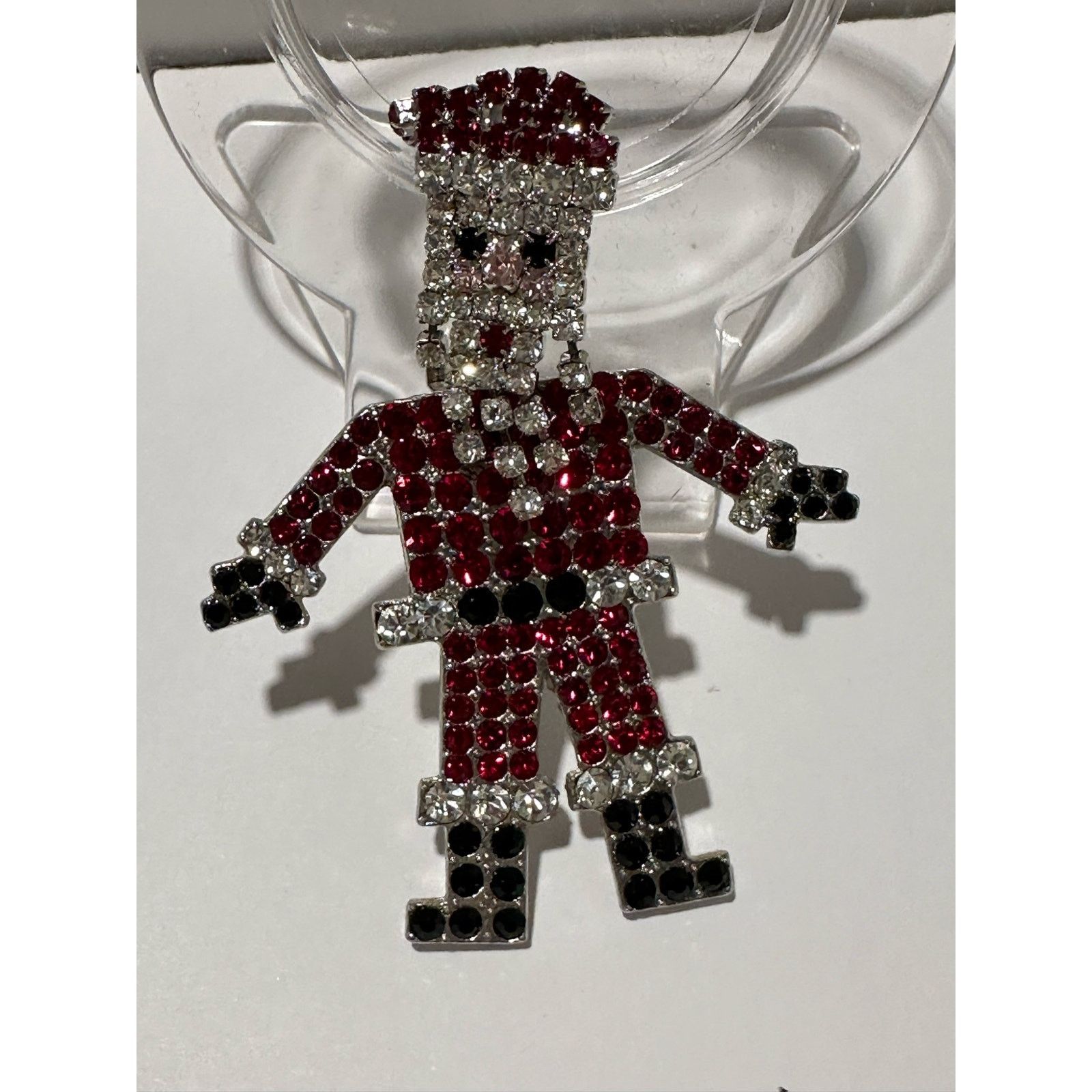 Liz Claiborne Vintage Liz Claiborne Articulated Christmas Santa Brooch Size ONE SIZE - 7 Thumbnail
