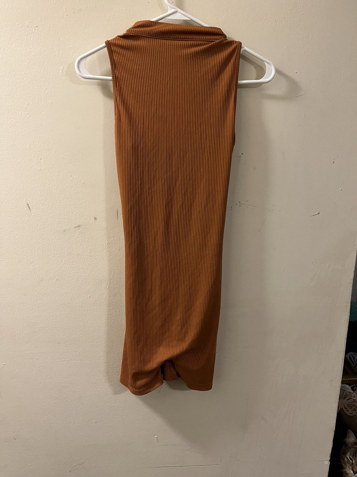 Shein Small orange zip up one piece short set Size 27" / US 4 / IT 40 - 2 Thumbnail