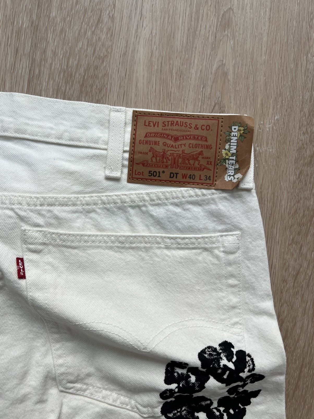 DENIM TEARS White denim tears cotton wreath jeans Size US 40 / EU 56 - 3 Thumbnail
