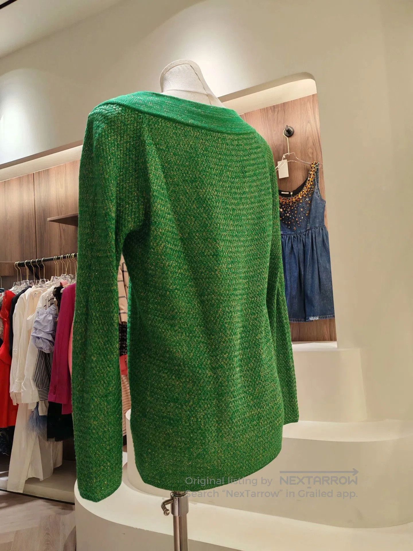 Ermanno Scervino Ermanno Scervino Green V-Neck Knit Top. Size S / US 4 / IT 40 - 2 Thumbnail
