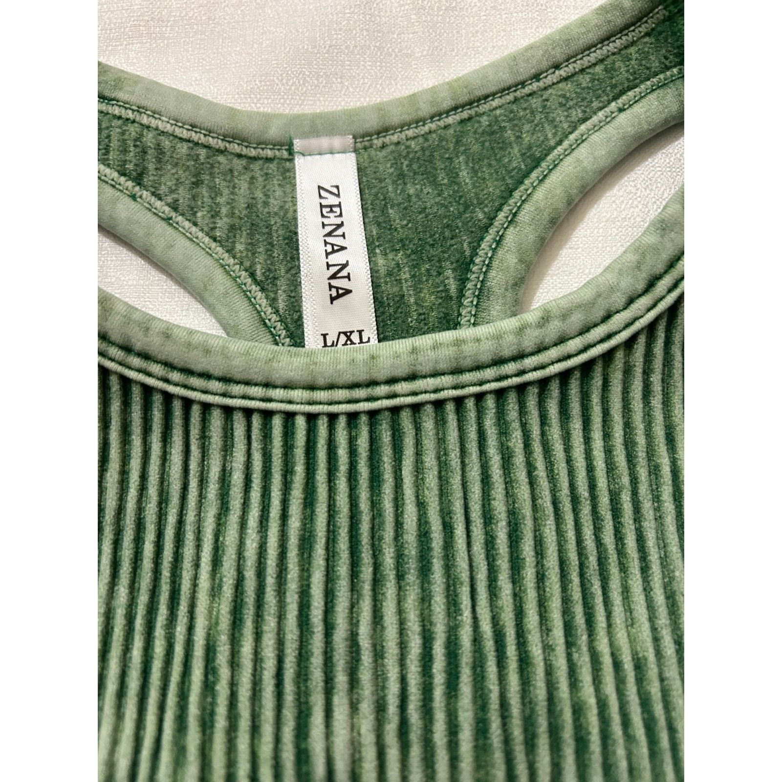 Other NWOT-Women's Zenna Ribbed Cropped Tank Top-Green Size L/XL Size L / US 10 / IT 46 - 2 Thumbnail