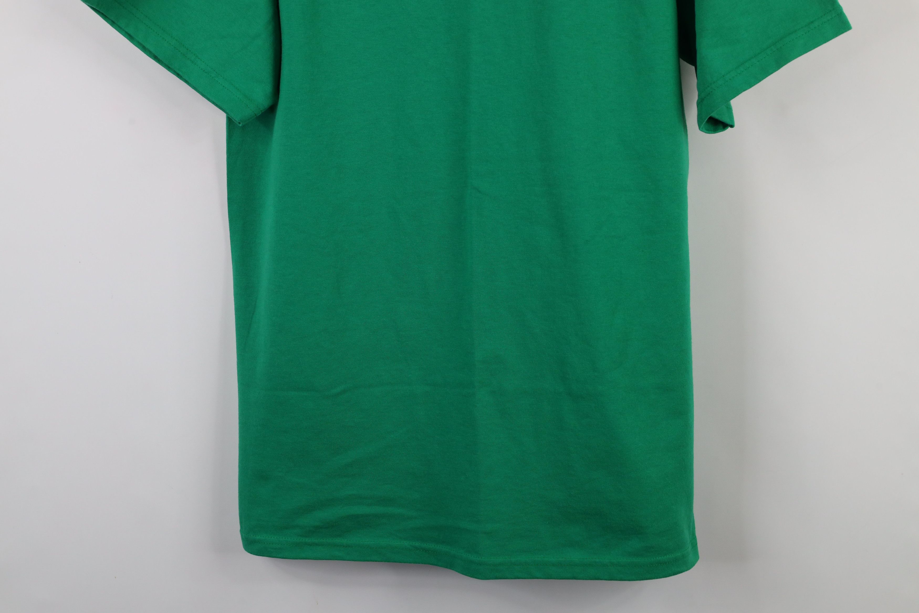 Vintage Deadstock Vintage 90s Streetwear Short Sleeve T-Shirt Green Size US L / EU 52-54 / 3 - 3 Thumbnail