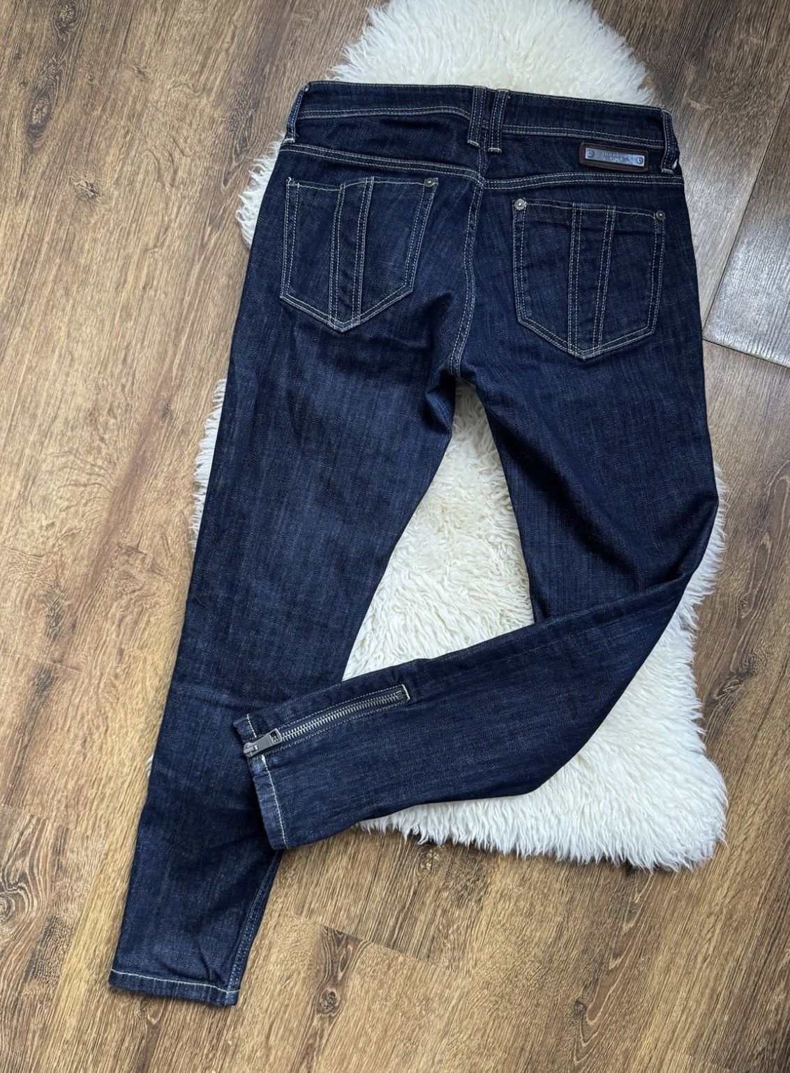 Burberry Burberry Brit Women’s Skinny Jeans size 28 Size 28" / US 6 / IT 42 - 2 Thumbnail