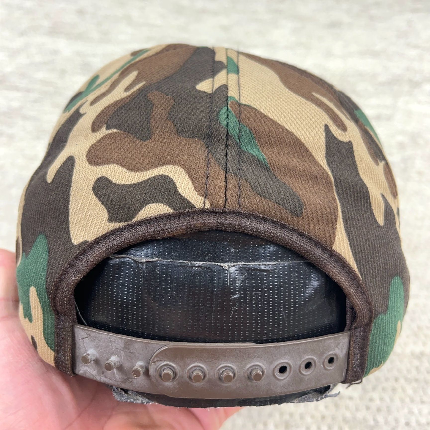 Vintage VINTAGE Camo Trucker Hat Cap SnapBack Made In USA 80s 90s Northern Engraving Size ONE SIZE - 2 Thumbnail