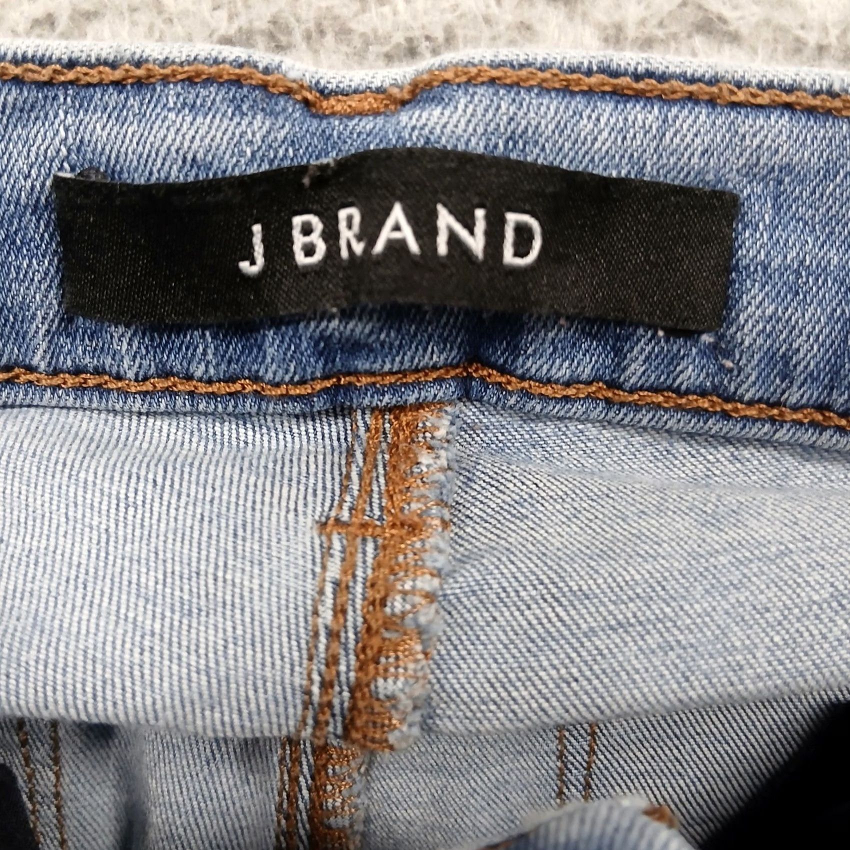 J Brand J Brand Skinny Jeans Women's 26 Blue Light Wash Stretch Denim EUC Jeans Slim Pockets 5-Pocket California USA Logo Vintage No Mens Womens Size 26" / US 2 / IT 38 - 4 Thumbnail