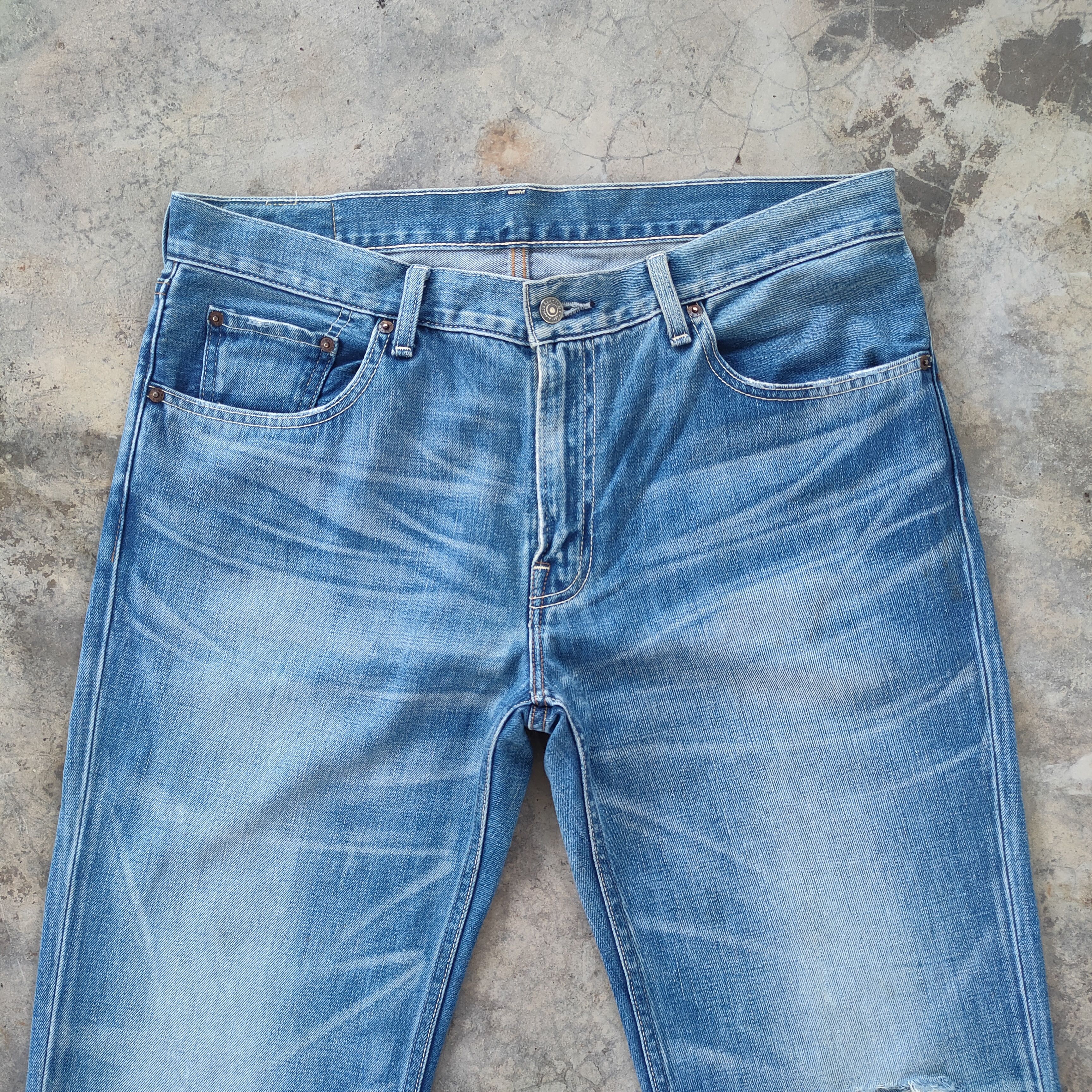 Levi's Vintage Clothing VINTAGE LEVI'S 502 FADED DISTRESSED JEANS DENIM PANTS Size US 38 / EU 54 - 3 Thumbnail