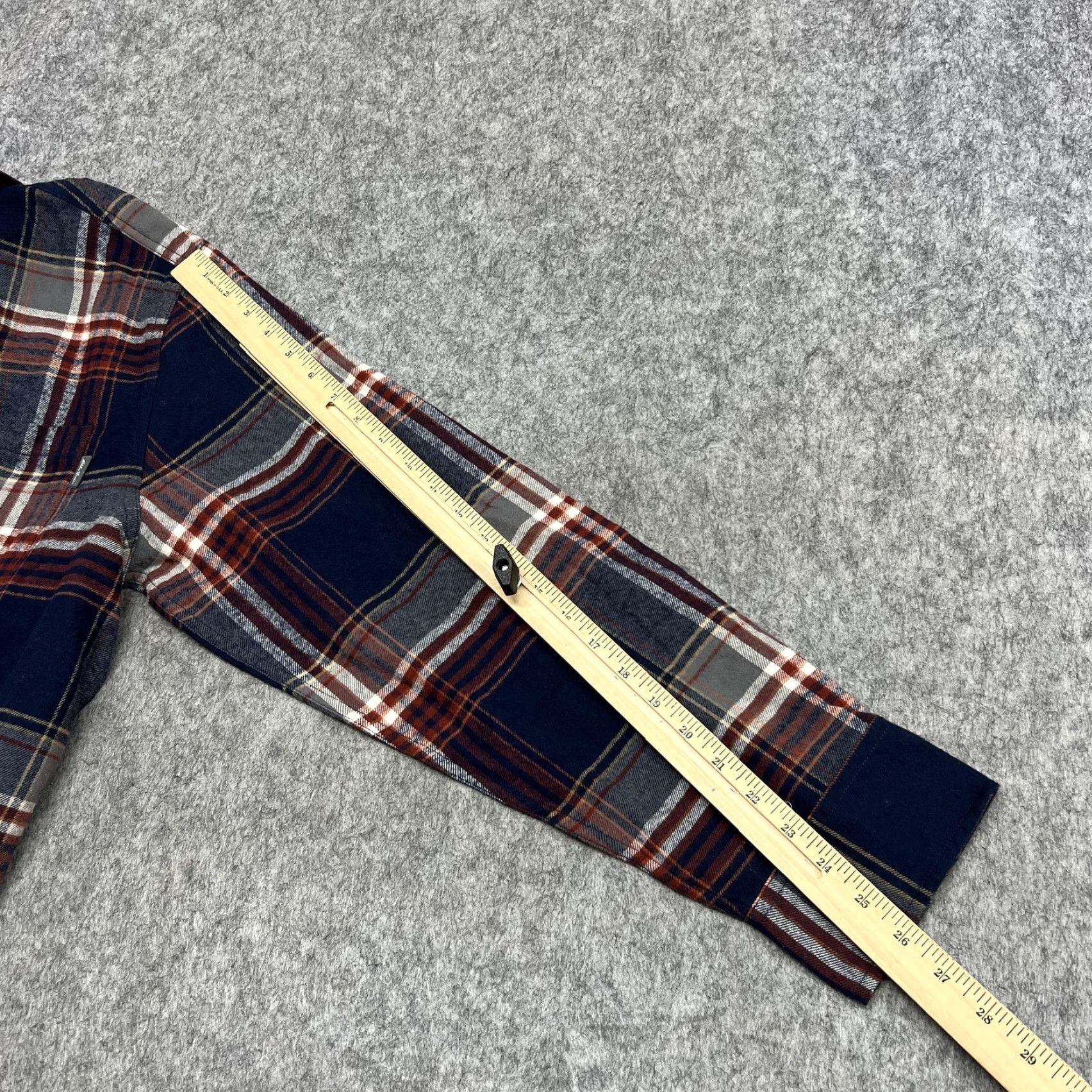 Eddie Bauer Eddie Bauer Shirt Mens 2XL Blue Plaid Flannel Long Sleeve Button-Up Casual Outdoor Cotton Size US XXL / EU 58 / 5 - 7 Thumbnail